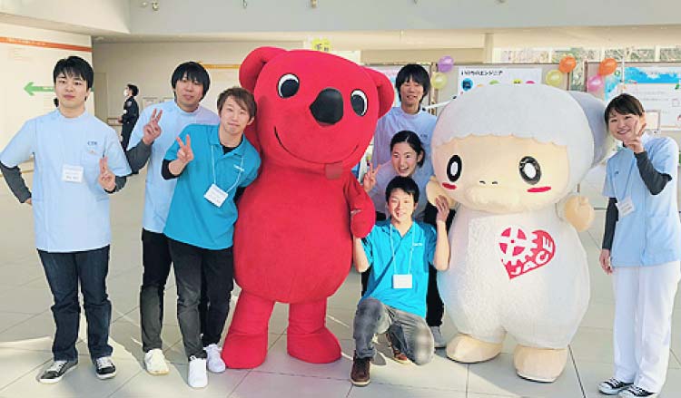 地域医療ボランティア、海外ボランティアへの参加
