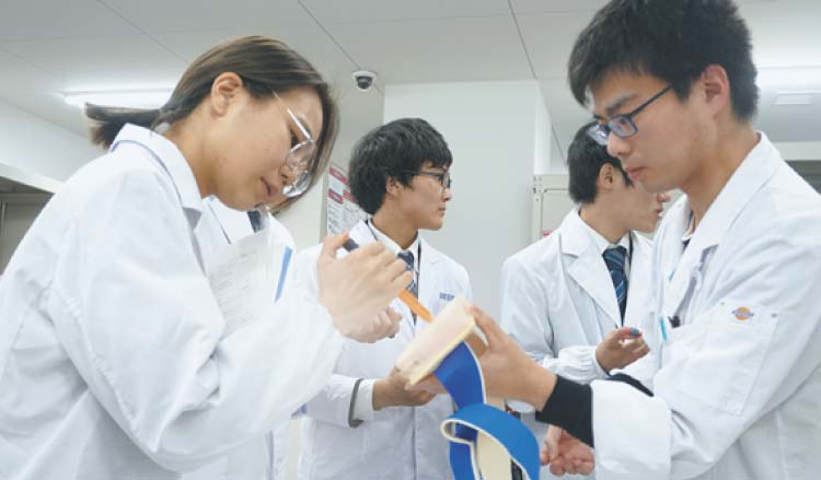 薬学専攻【博士課程】