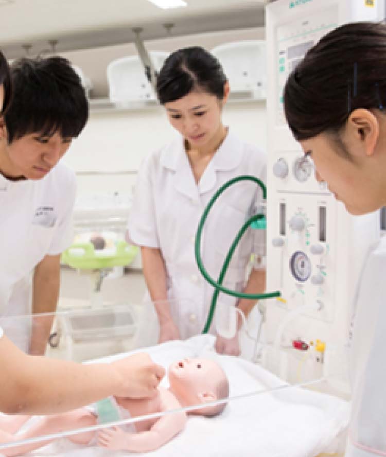 充実した実習室で、確かな技術を修得します
