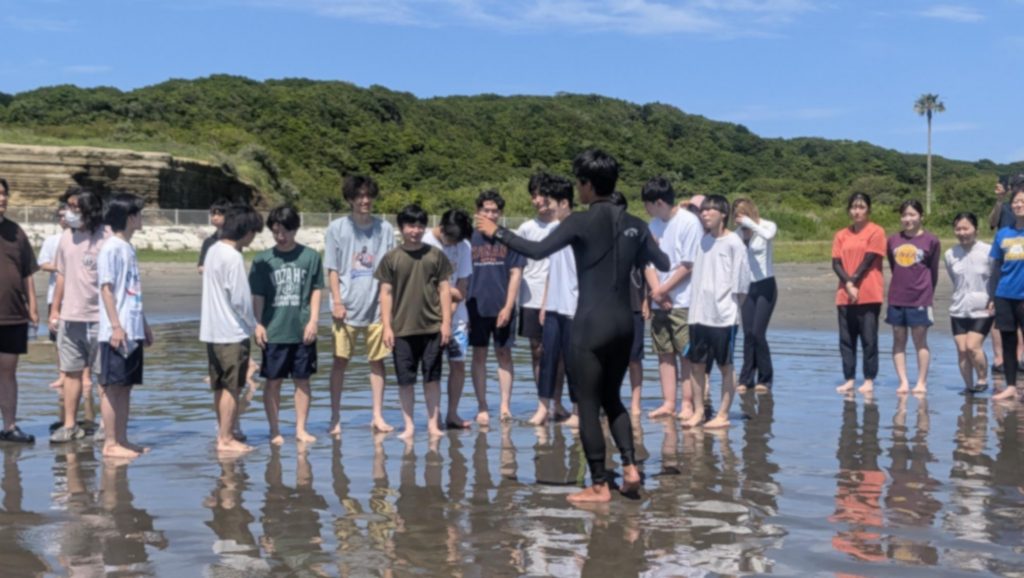 海難救助訓練　～大学の授業は海も使う～