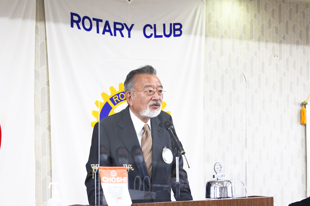 東 学長が講師。