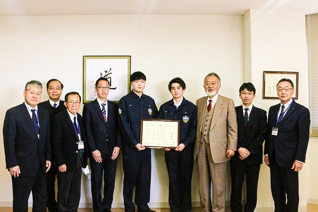 学生警察支援サークル スターラビッツが銚子警察署長より感謝状授与。